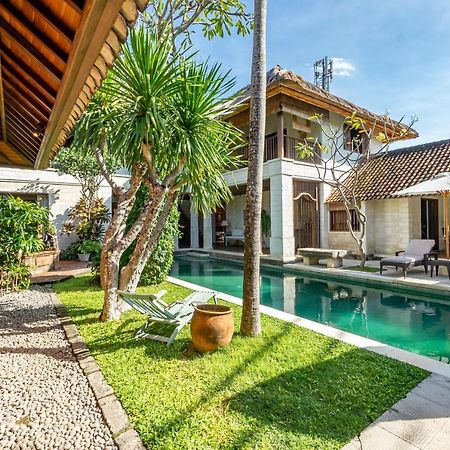 Villa Angsa By Nakula Sanur Esterno foto